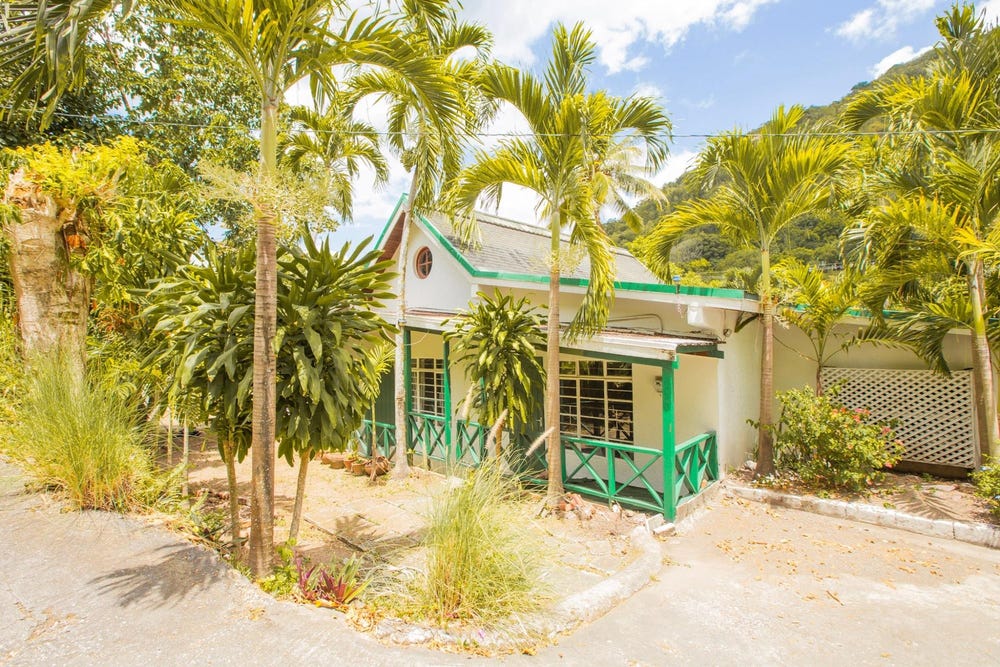 12 RIVERSIDE HEIGHTS, GORDON unit: 3, Gordon Town P.O., St. Andrew