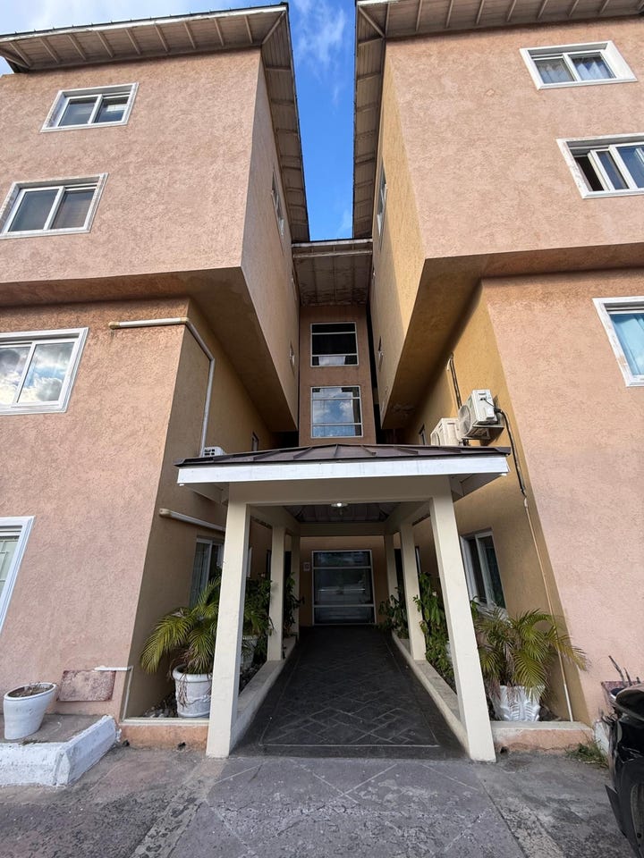 4 WATERLOO AVE, Kingston 10, St. Andrew