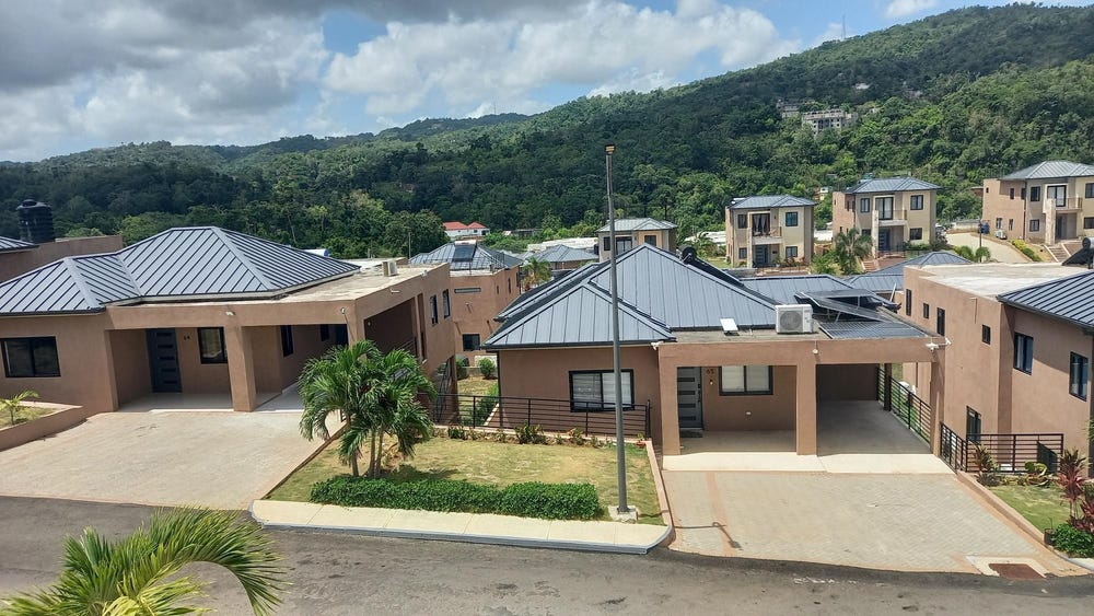 OCHO RIOS COUNTRY CLUB unit: 64, Ocho Rios, St. Ann