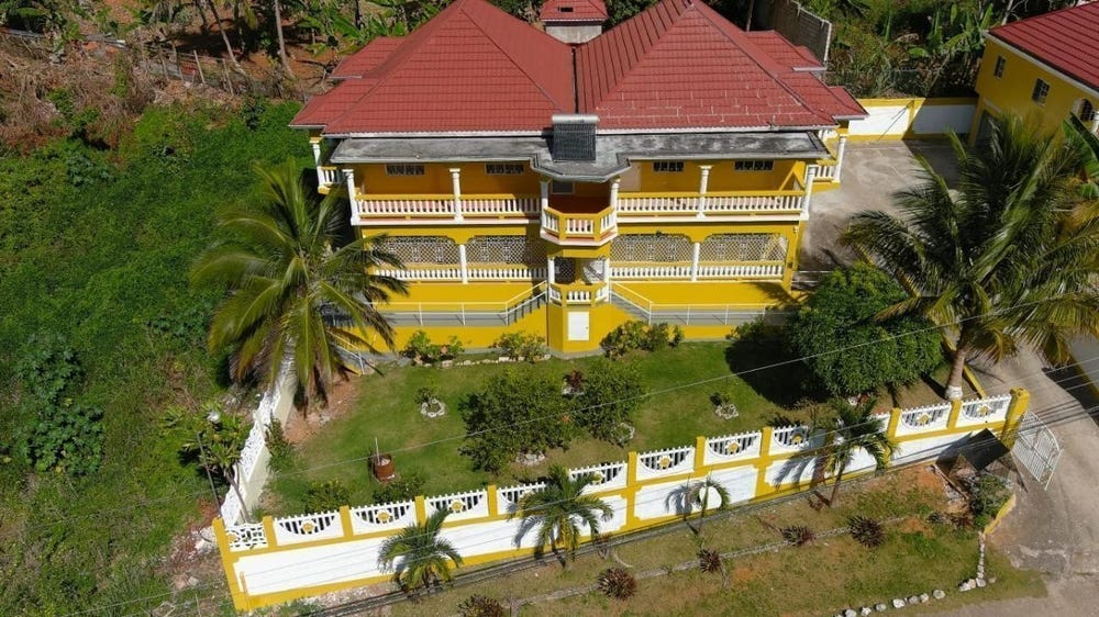 MANDEVILLE, MANCHESTER