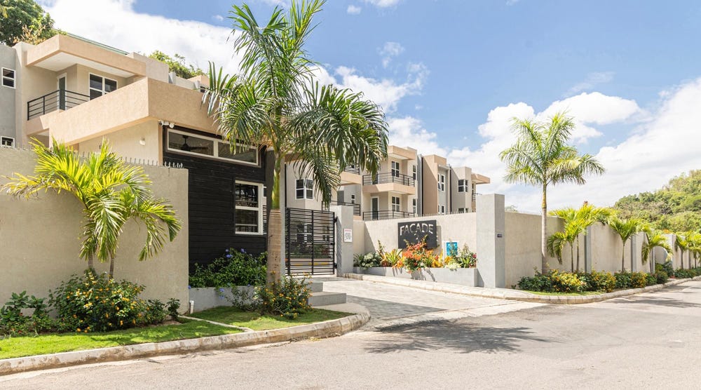 3A LAKEHURST DRIVE unit: 17, Kingston 8, St. Andrew