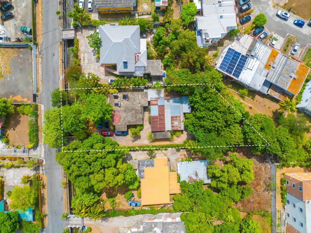 5 KINGS HOUSE AVE., Kingston 6, St. Andrew