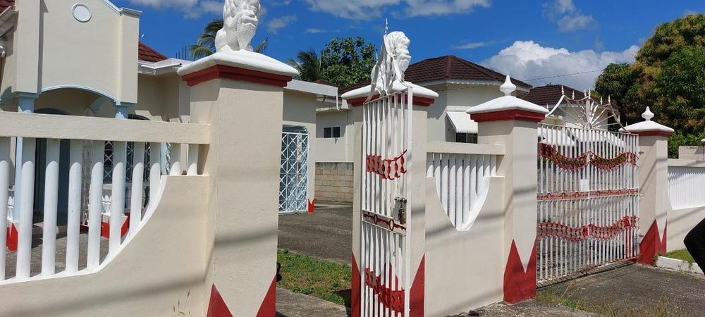 12 MARINE DRIVE, Lysons, St. Thomas