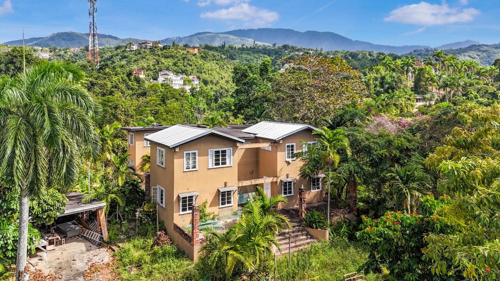 7 MONTGOMERY DRIVE, Kingston 9, St. Andrew Parish
