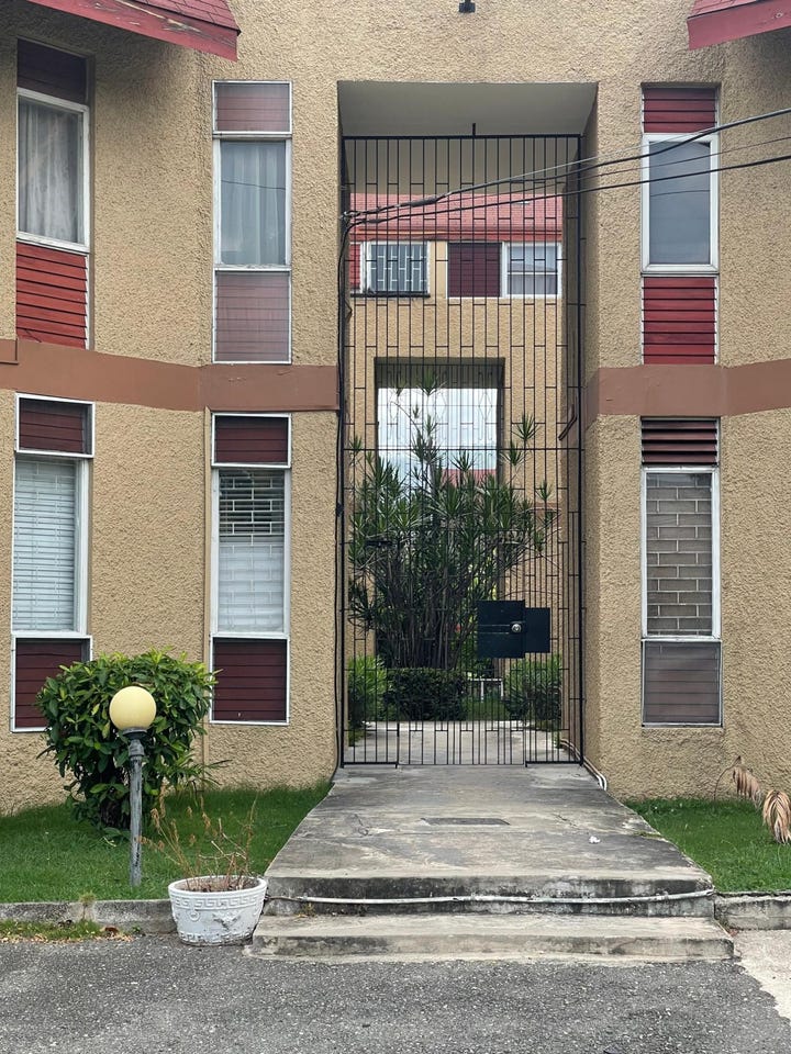 74 HOPE ROAD, KINGSTON 6 unit: S3, Kingston 6, St. Andrew