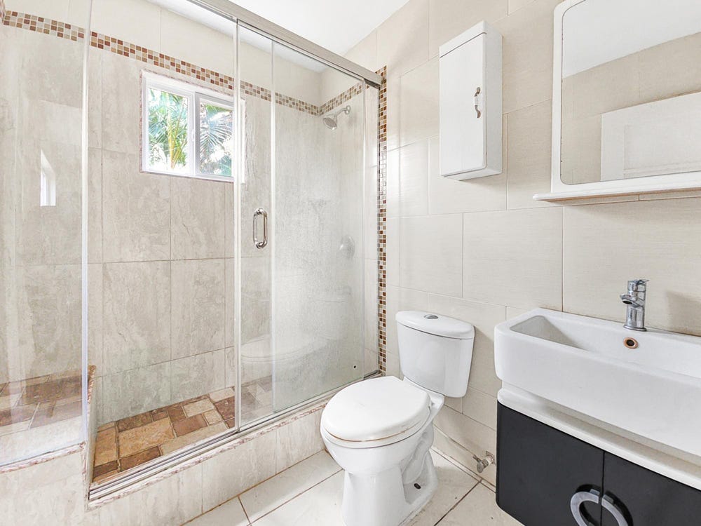 PINEWOOD DRIVE, PATRICK H, Red Hills, St. Andrew Parish