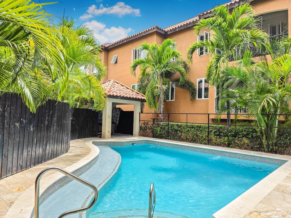 21 PADDINGTON TERRACE, Kingston 6, St. Andrew Parish