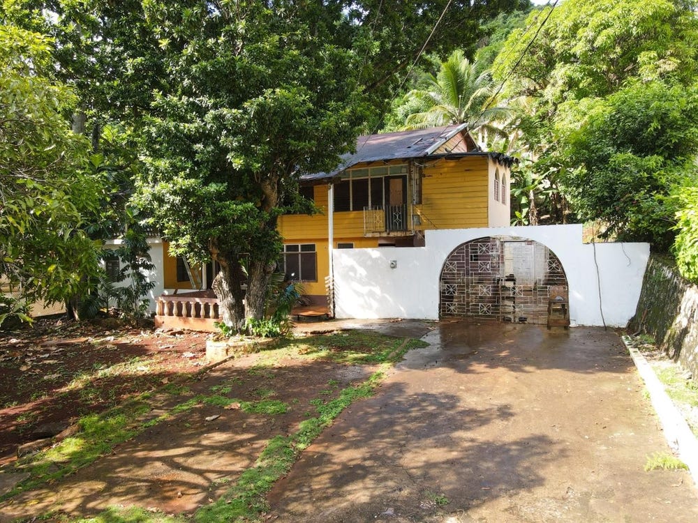 KIRKLAND CLOSE, RED HILLS