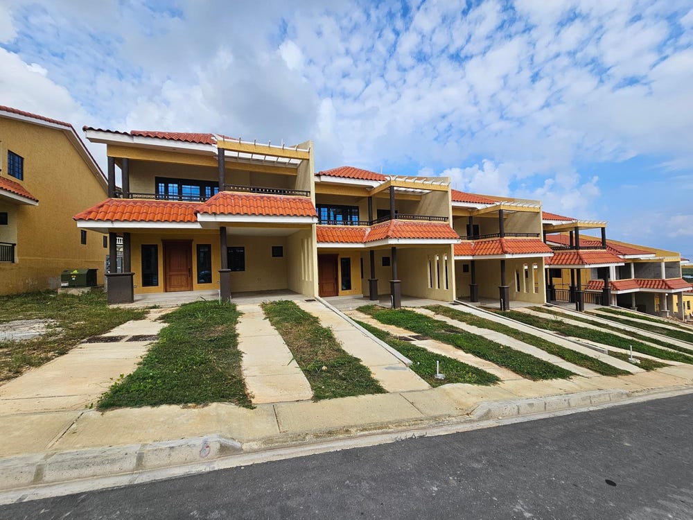 HUMMINGBIRD ESTATE unit: 22, Greenside, Trelawny