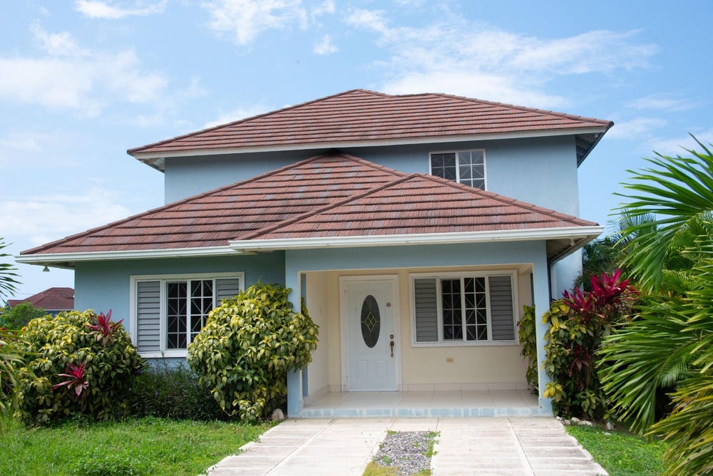 196 HARTLANDS, Priory, St. Ann