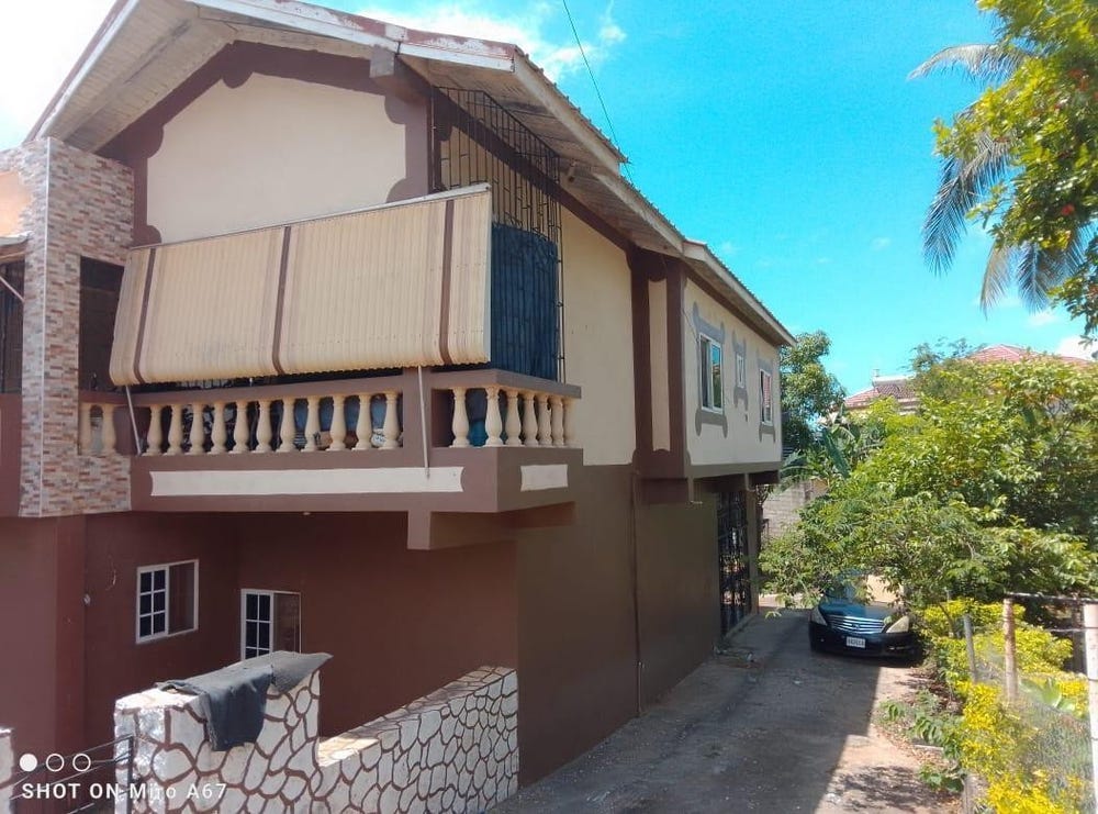 4 MULLINGS CLOSE , ST JOHNS, St. Johns Heights, St. Catherine