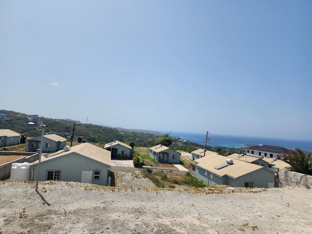538 CAMELOT VILLAGE PHASE 5, Discovery Bay, St. Ann