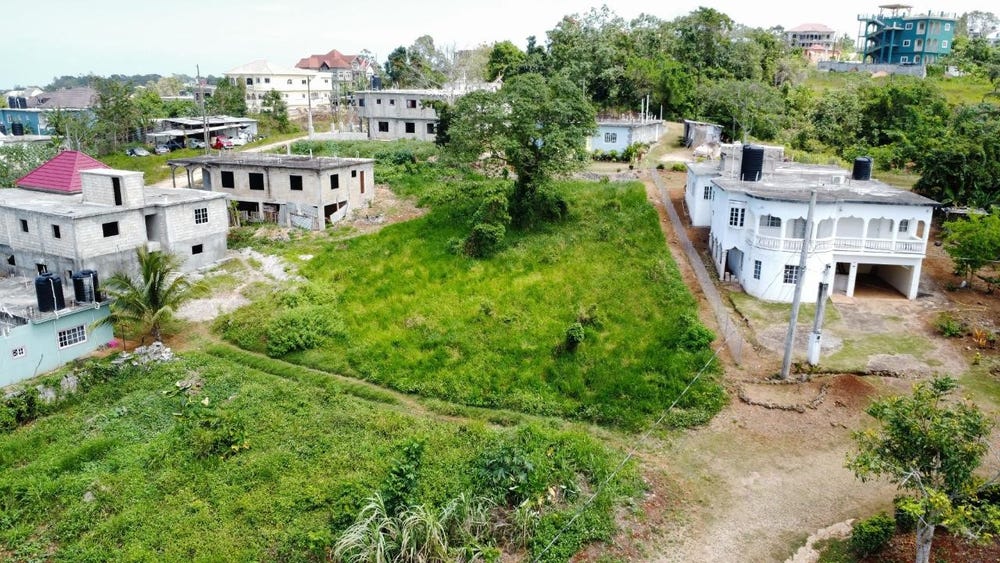 INDUSTRY PEN unit: 646, Three Hills, St. Mary