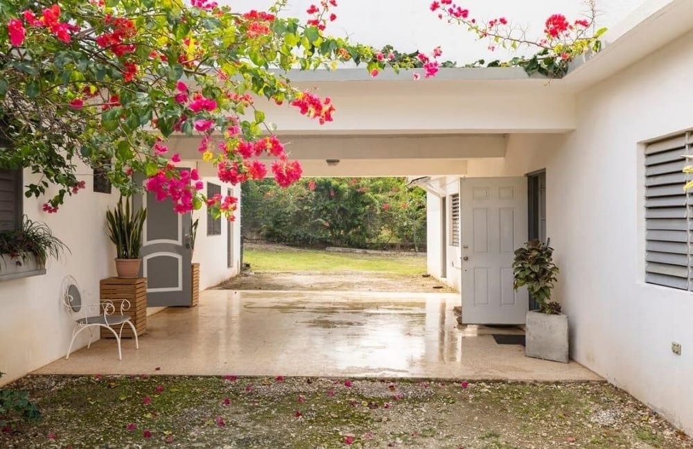 RICKETS DRIVE, RUNAWAY BA