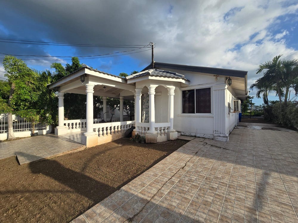 159 DOCTOR BIRD CIRCLE, THE A, Old Harbour, St. Catherine