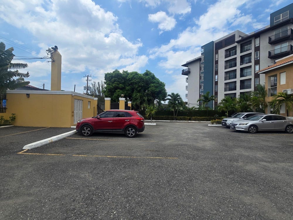 20 WELLINGTON DRIVE unit: Apt 18, Kingston 6, St. Andrew
