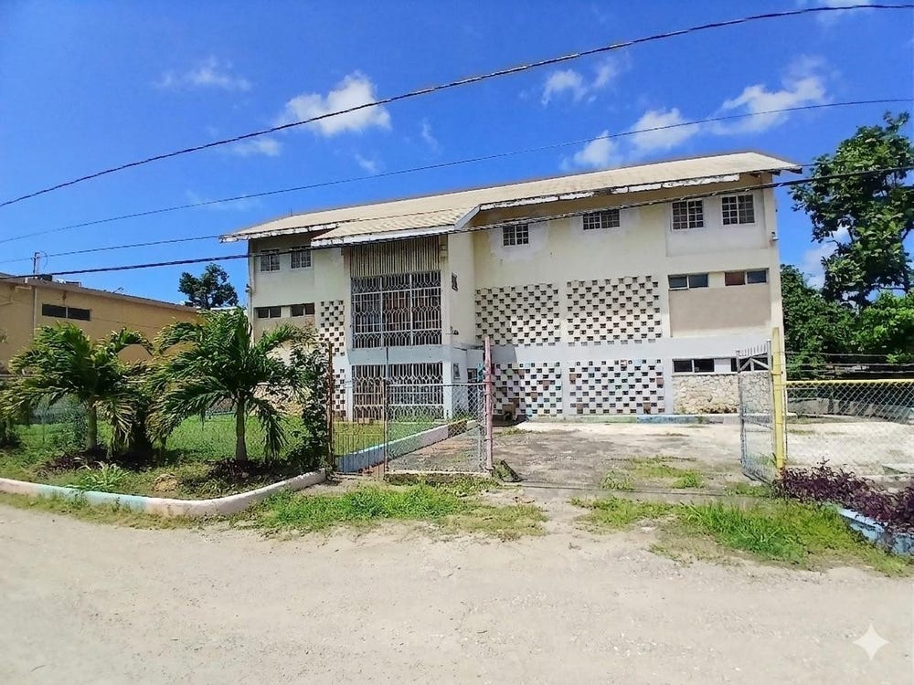 PINEAPPLE PLACE unit: 2, Ocho Rios, St. Ann