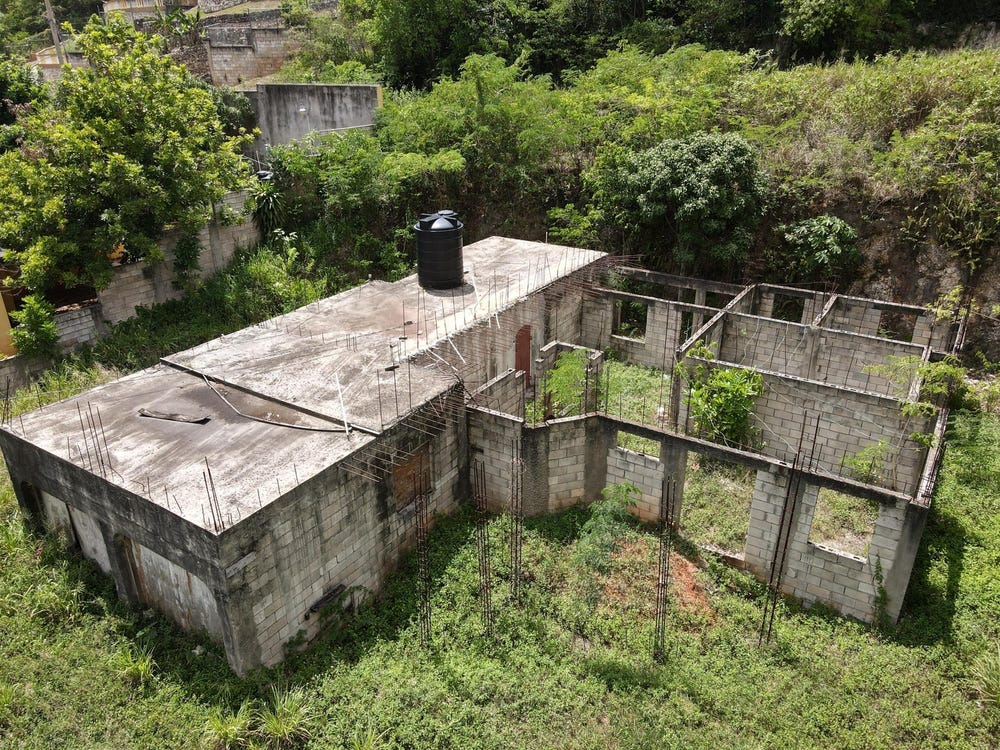 BELVEDERE ROAD, RED HILLS