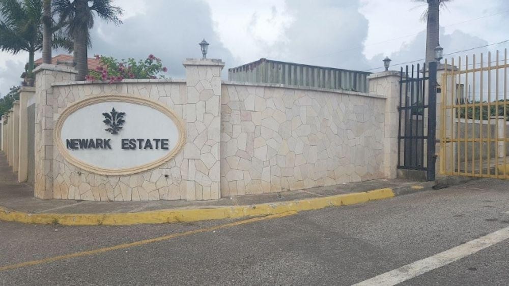 NEWARK ESTATE, SPUR TRE