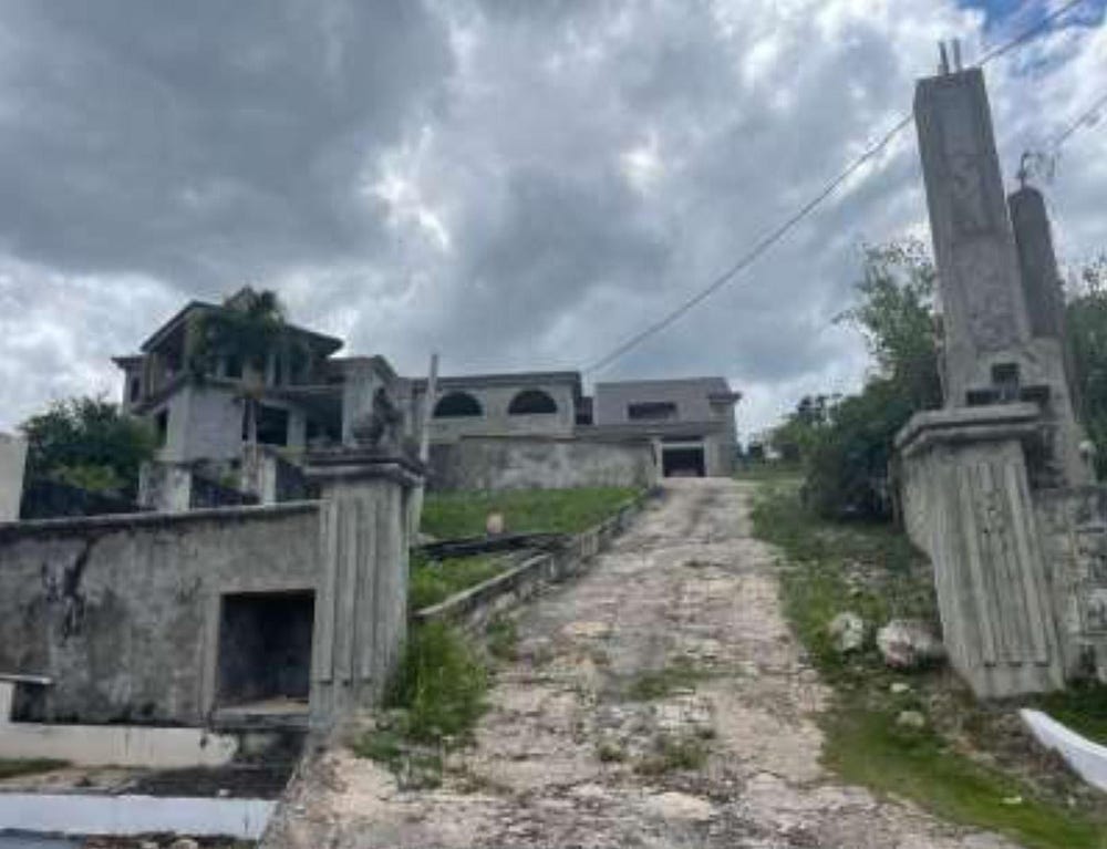 PIMENTO MEWS, INGLESIDE