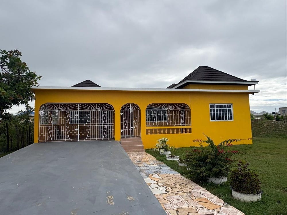 11 HODGES BLACK RIVER PO, Black River, St. Elizabeth