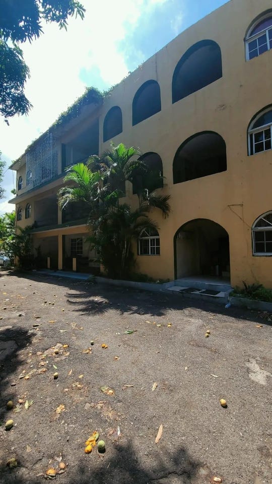 2 MERRIVALE TERRACE unit: 7, Kingston 8, St. Andrew