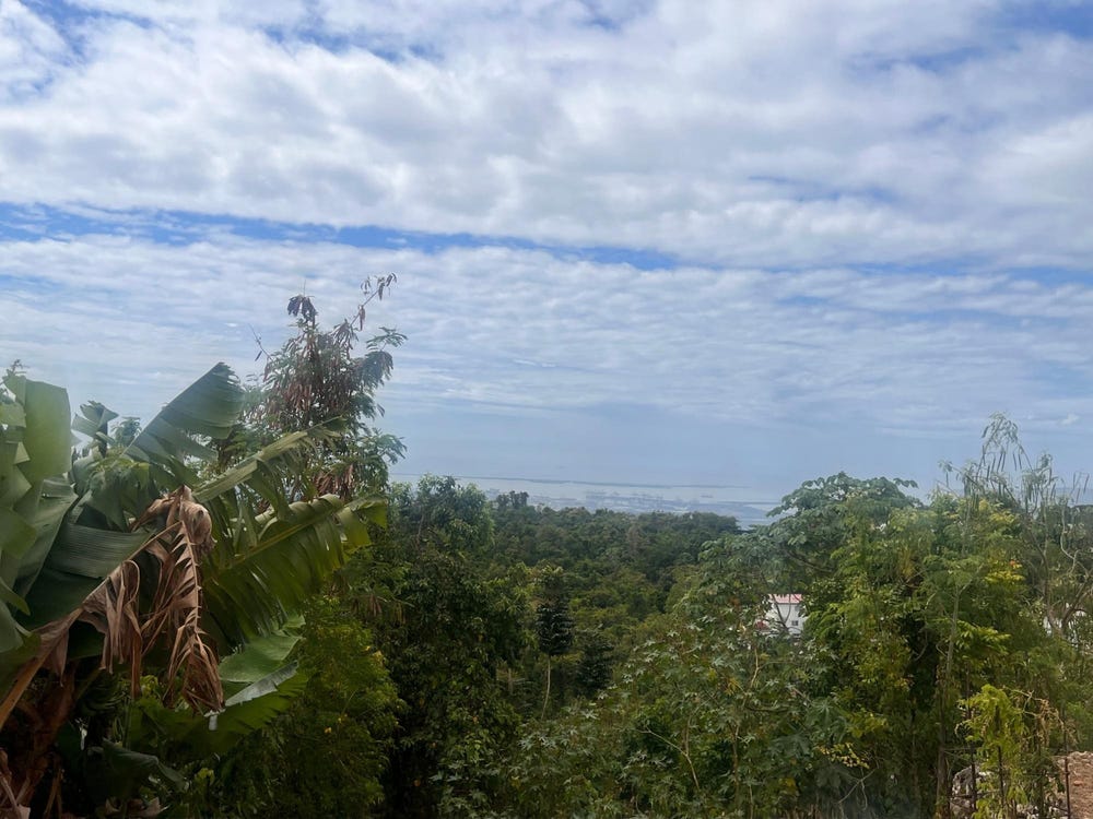 MARVERLY MOUNTAIN, RED HI