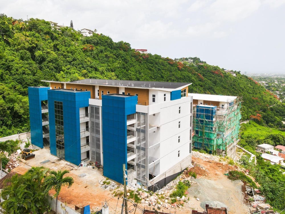 48 HIGHLAND CLOSE, KINSGTON unit: 35, Kingston 19, St. Andrew