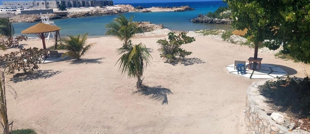 PARADISIAC BEACH CLUB, RI unit: 204, Richmond, St. Ann