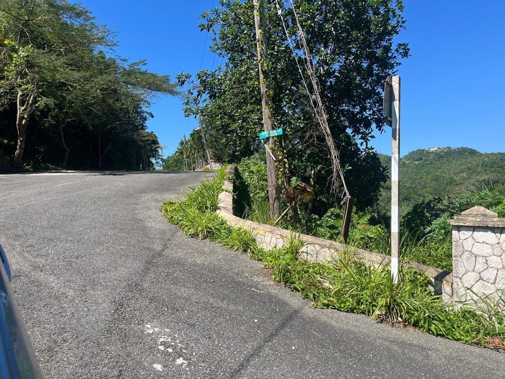 4 WOODLAND HEIGHTS, Red Hills, St. Andrew