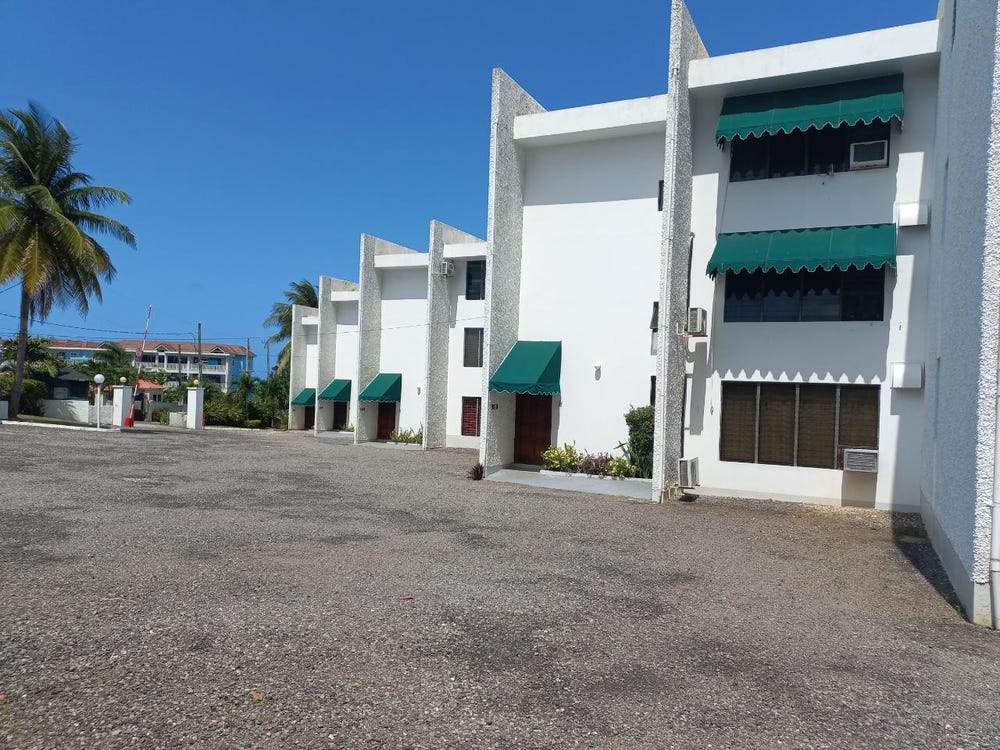 TOWER ISLE, ST. MARY